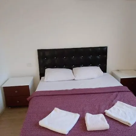 Appartement 1 Yatak Odali Full Esyali Daire *